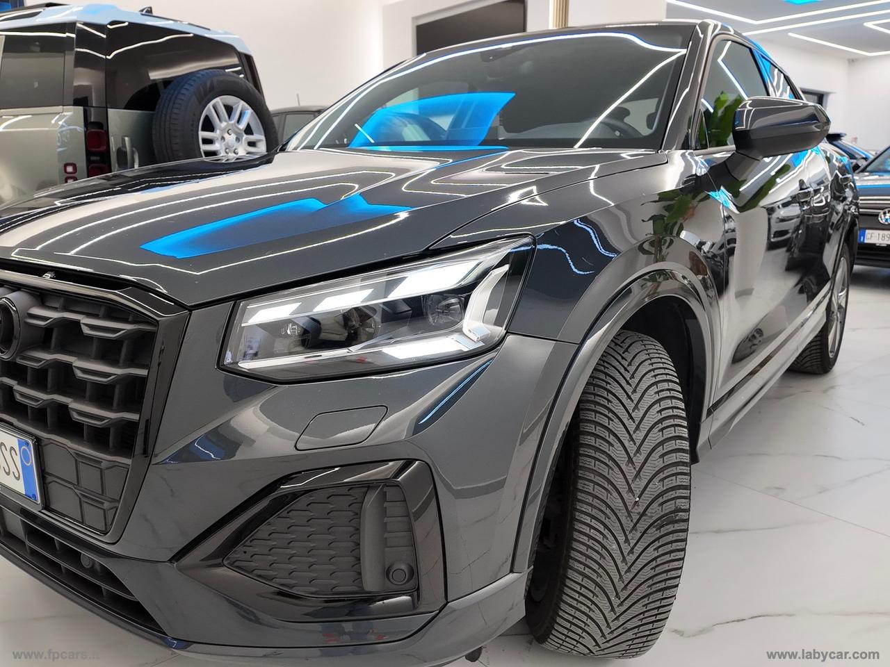 AUDI Q2 30 TDI S tronic Identity Black