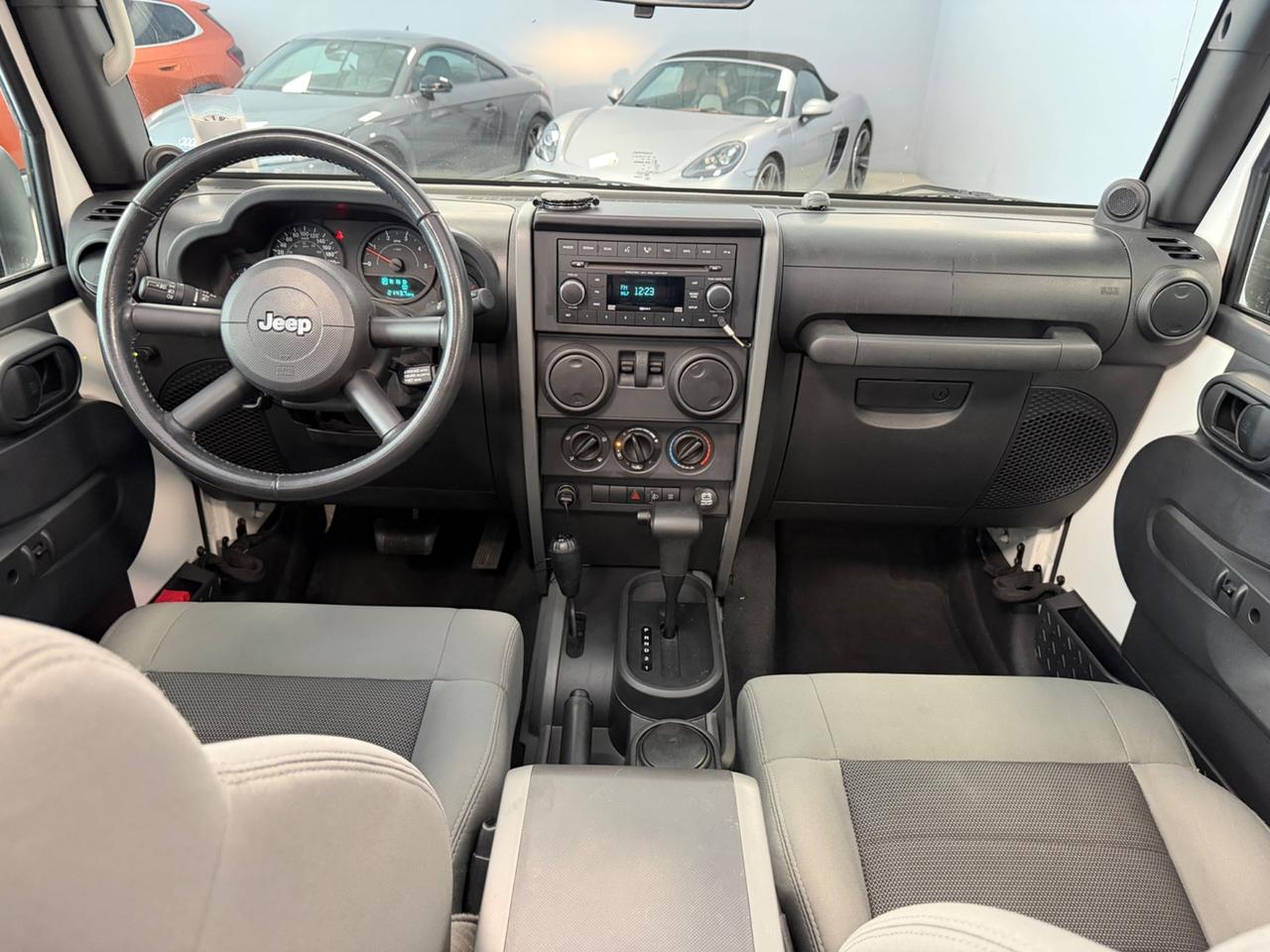 Jeep Wrangler Unlimited 2.8 CRD Sport Auto