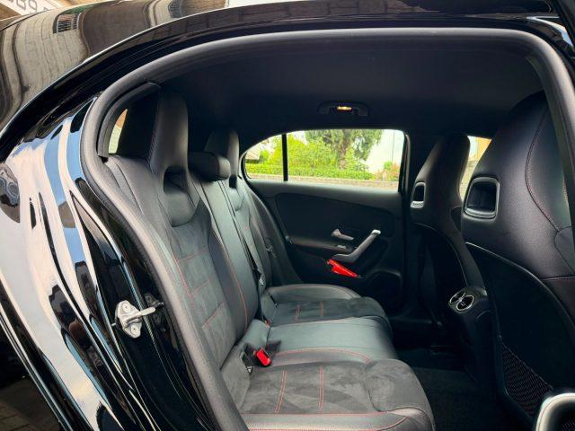 MERCEDES-BENZ A 200 Premium Automatic