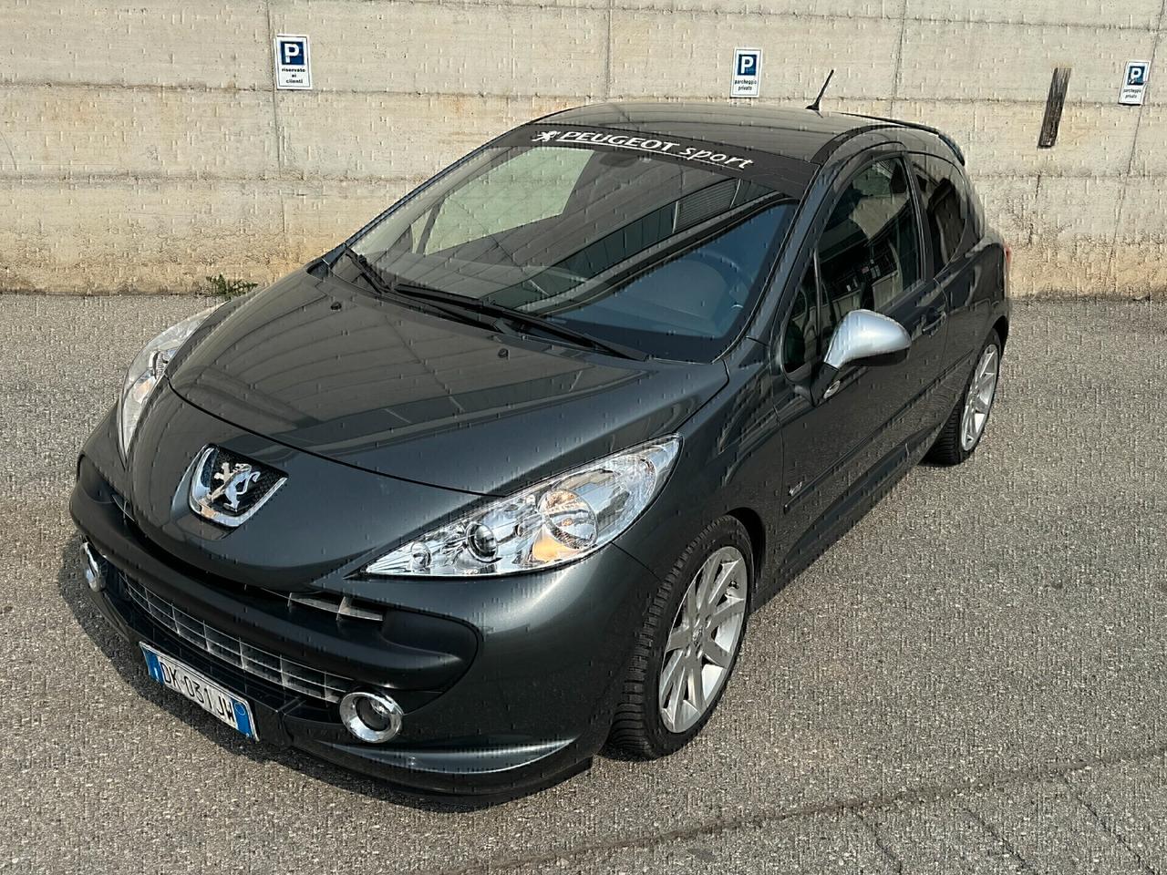 Peugeot 207 1.6 THP 175CV 3p. GTi