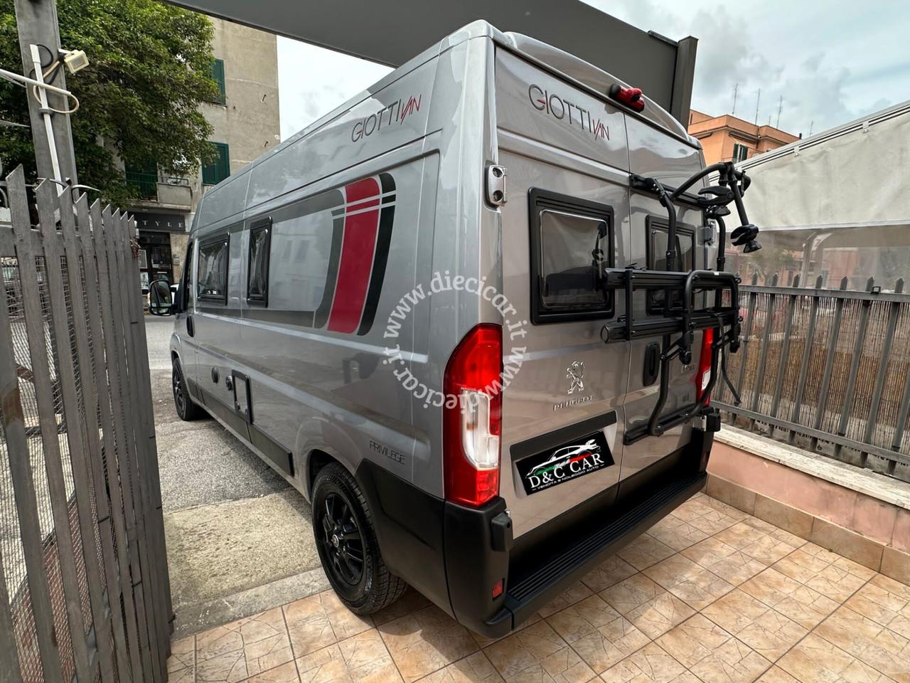 GIOTTILINE 60B PEUGEOT BOXER 2.2 DIESEL CAMPER 5 P0STI LETTO 4900KM