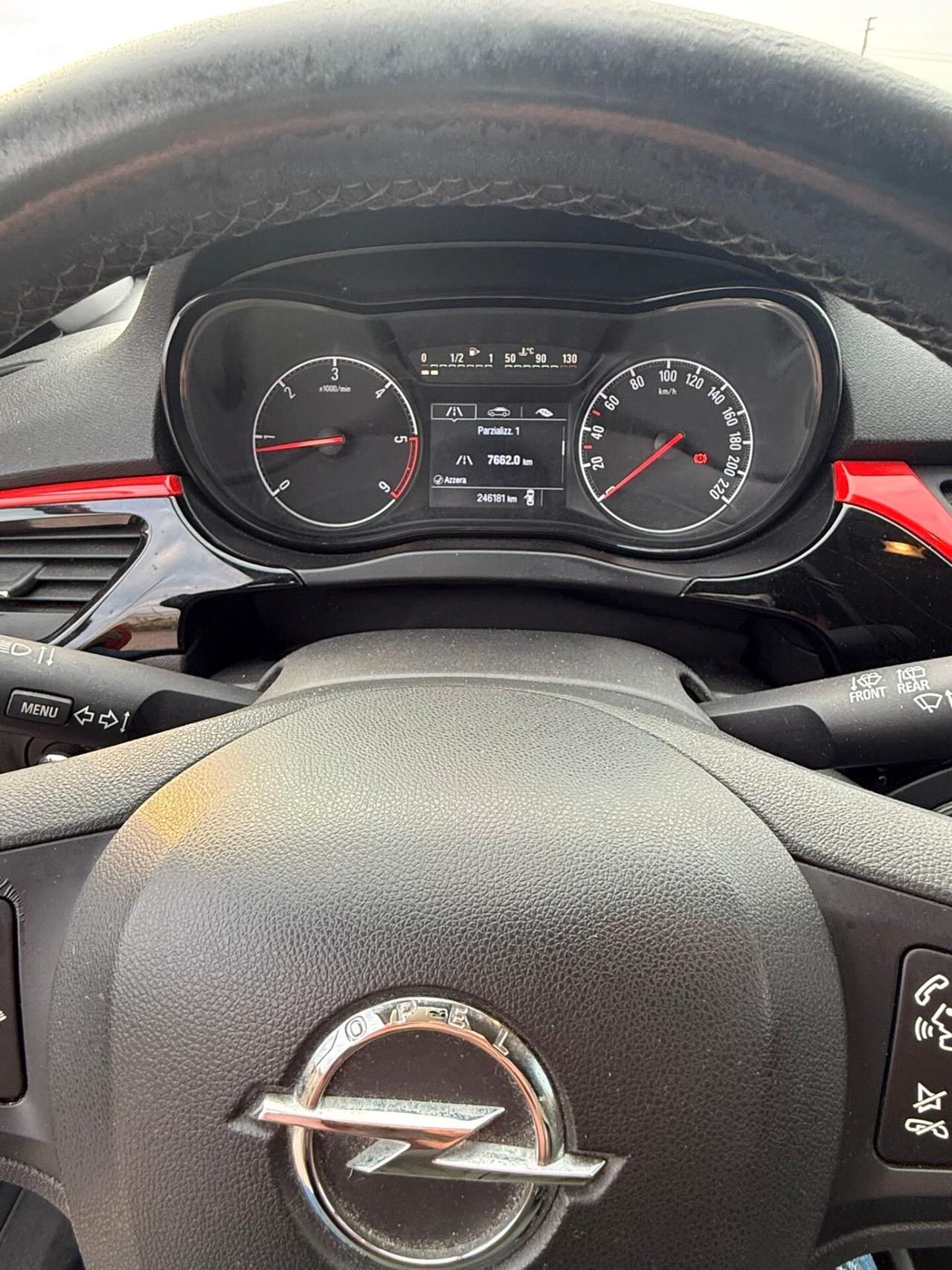 Opel Corsa 1.3 CDTI ecoFLEX 95CV Start&Stop Coupé b-Color