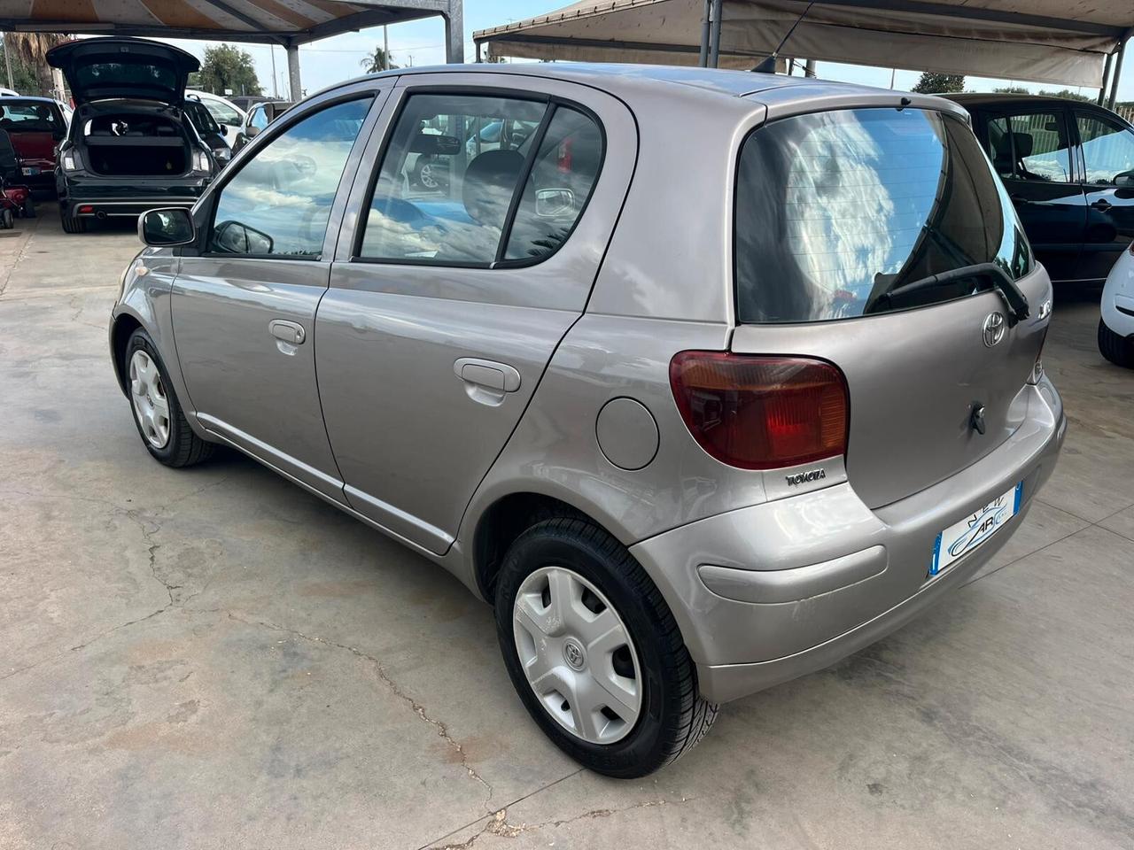 Toyota Yaris 1.4 tdi D-4D cat 5 porte