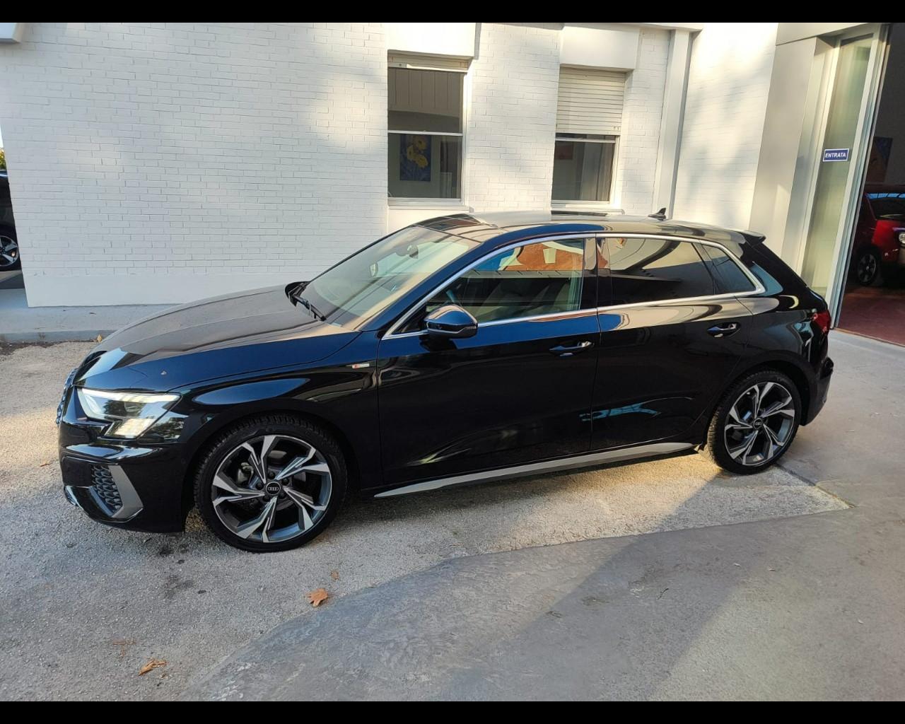 AUDI A3 SPB 30 TDI S line edition