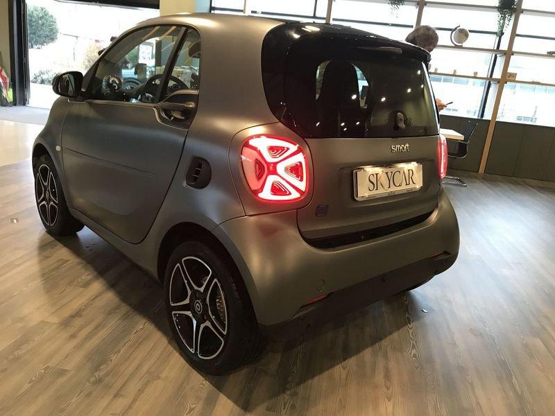 smart fortwo EQ Pulse 22 KW Full Led