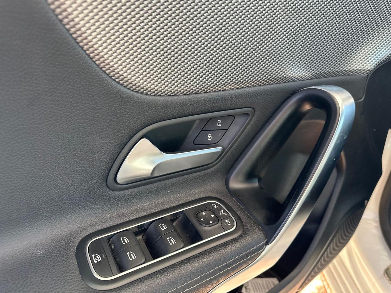 Mercedes-Benz CLA 180 Sport 180 D #7921