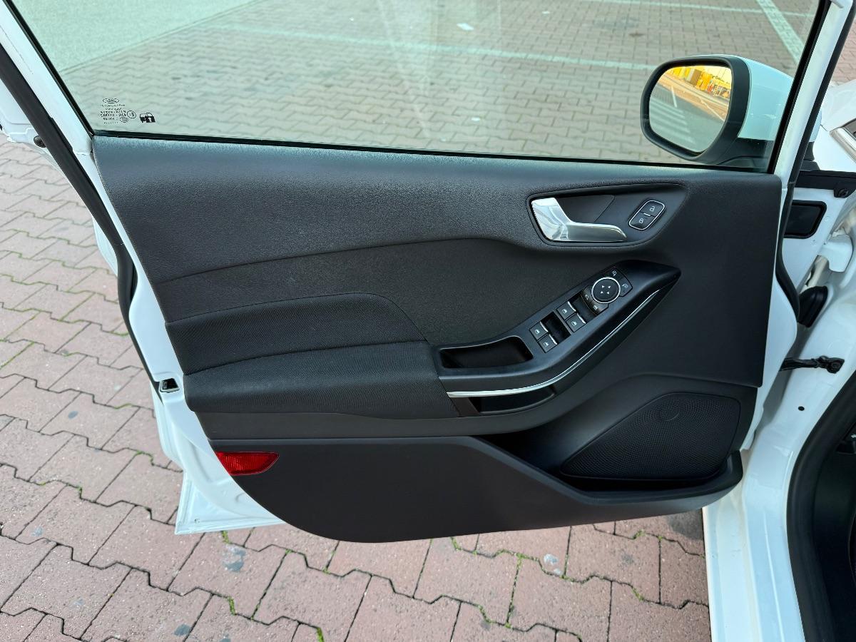 FORD - Fiesta - 1.5 TDCi S&S 5p. Titanium 120 C.V.