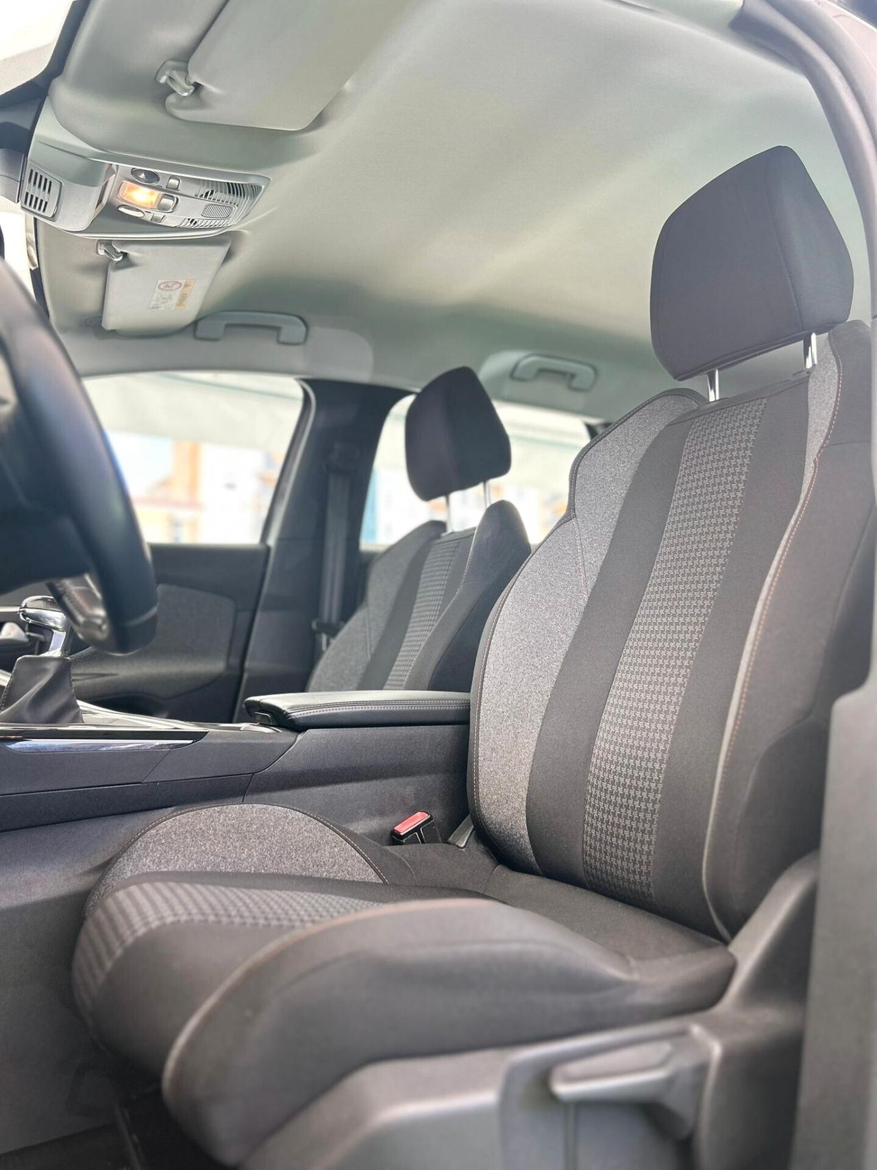 Peugeot 3008 BlueHDi 1.5 Diesel 130 cv S&S Active Business