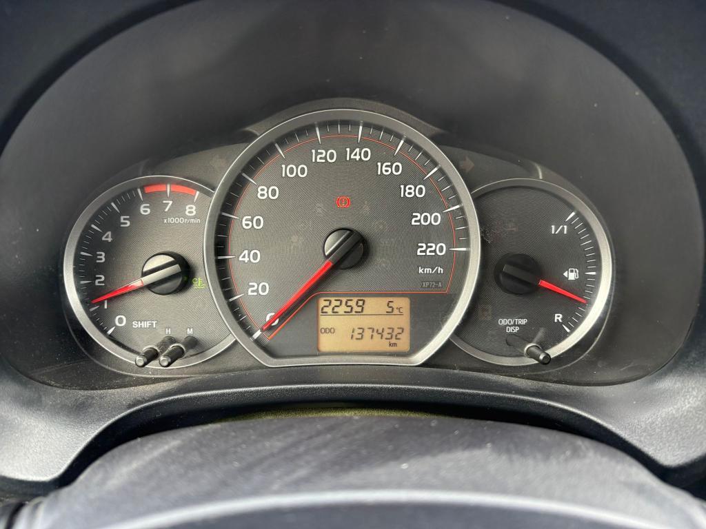 Toyota Yaris 5 Porte 1.0 BENZ 69 CV Lounge ADATTA NEOPATENTATI