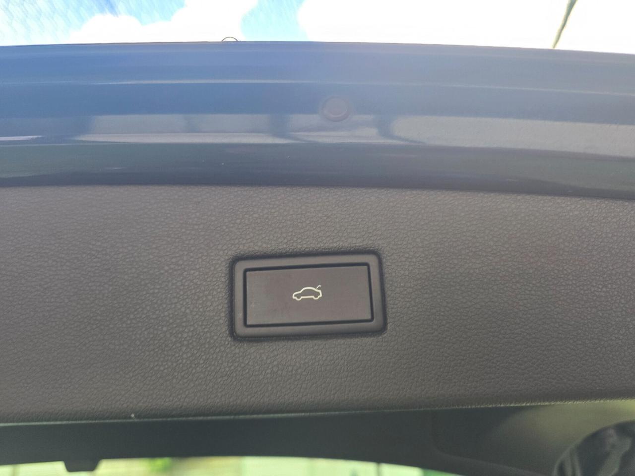 VW Tiguan 2.0 TDI 150CV Elegance 2023