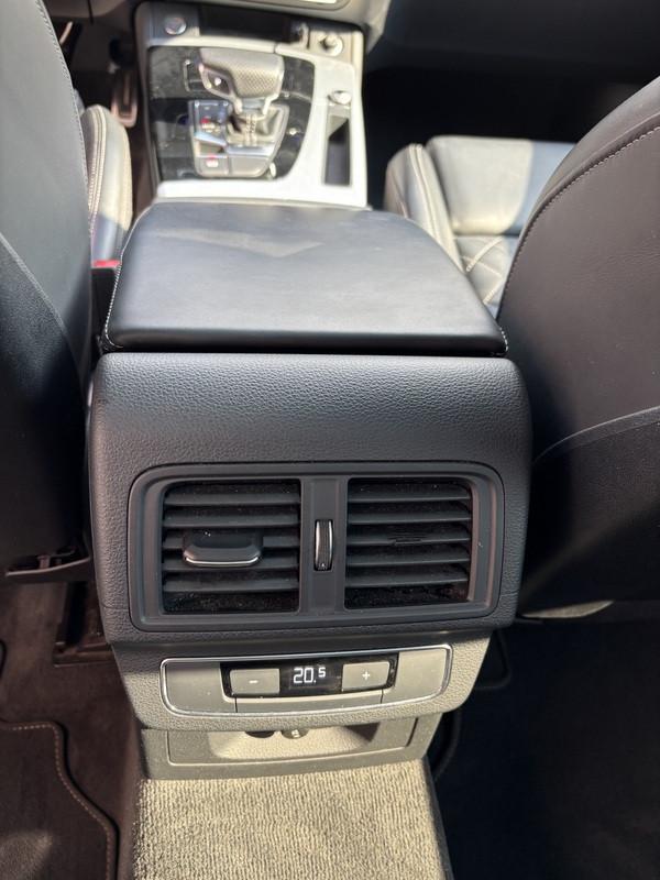 Audi Q5 Sportback 40 2.0 tdi mhev Sportback S line quattro s-tronic FULL LED-TETTO-NAVI
