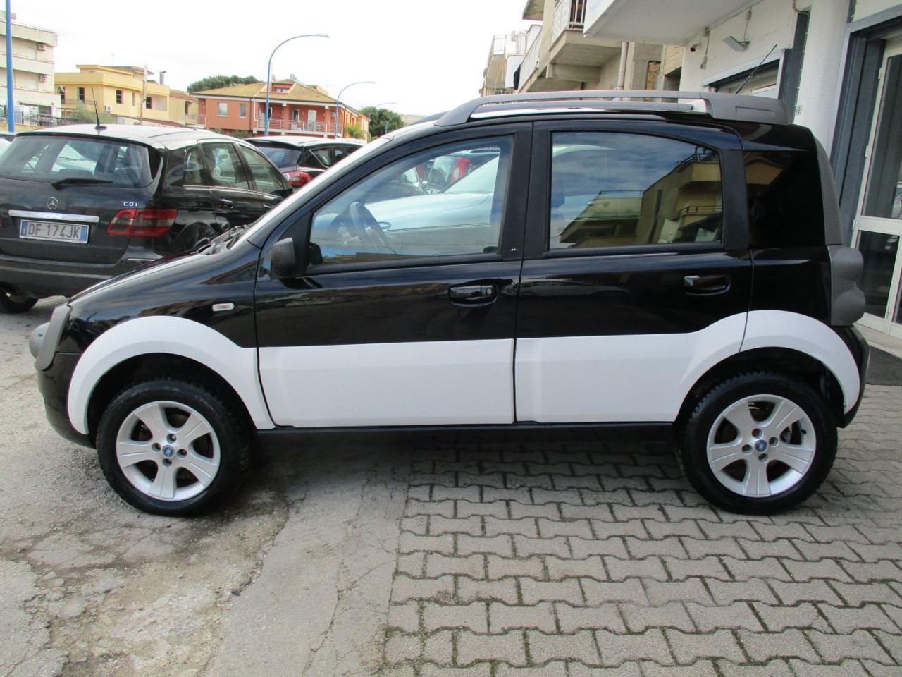 FIAT PANDA 1.3 MJT 69cv 4x4 Cross