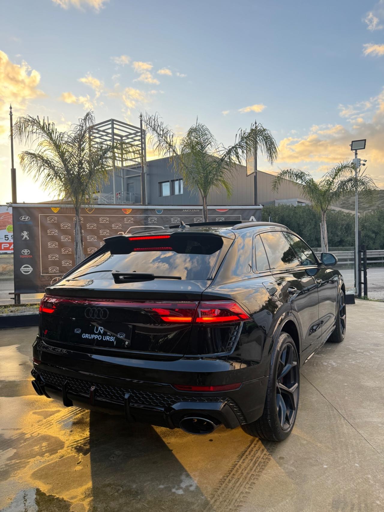 Audi Q8 RS TFSI V8 quattro tiptronic Performance