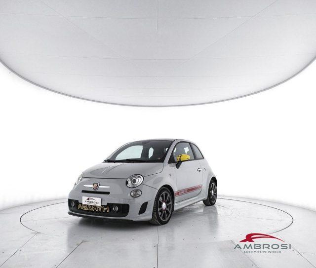 ABARTH 500 1.4 Turbo T-Jet Custom