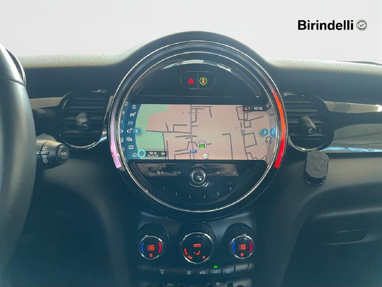 MINI Mini 4ª serie (F56) - Mini 1.5 Cooper Camden Edition