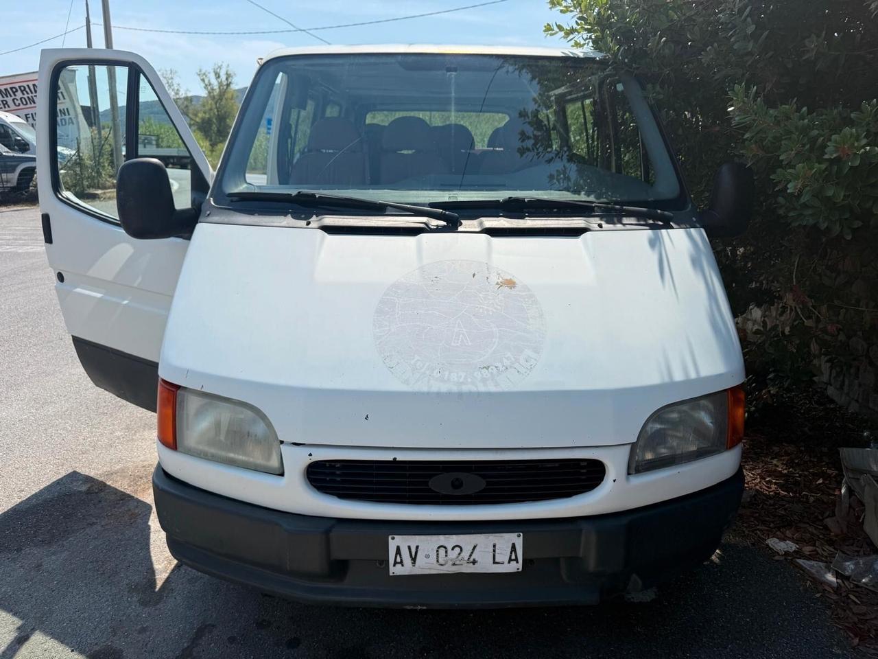 Ford Transit/Tourneo Transit 100 2.5 D PC Combi