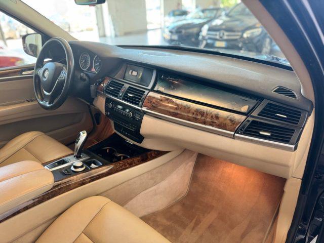 BMW X5 xDrive30i// TETTO//PELLE//