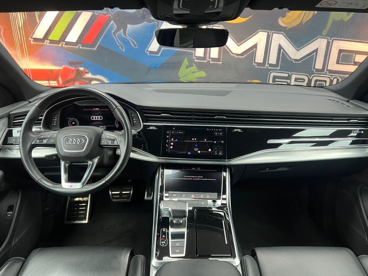 Audi Q8 55 TFSI quattro tiptronic