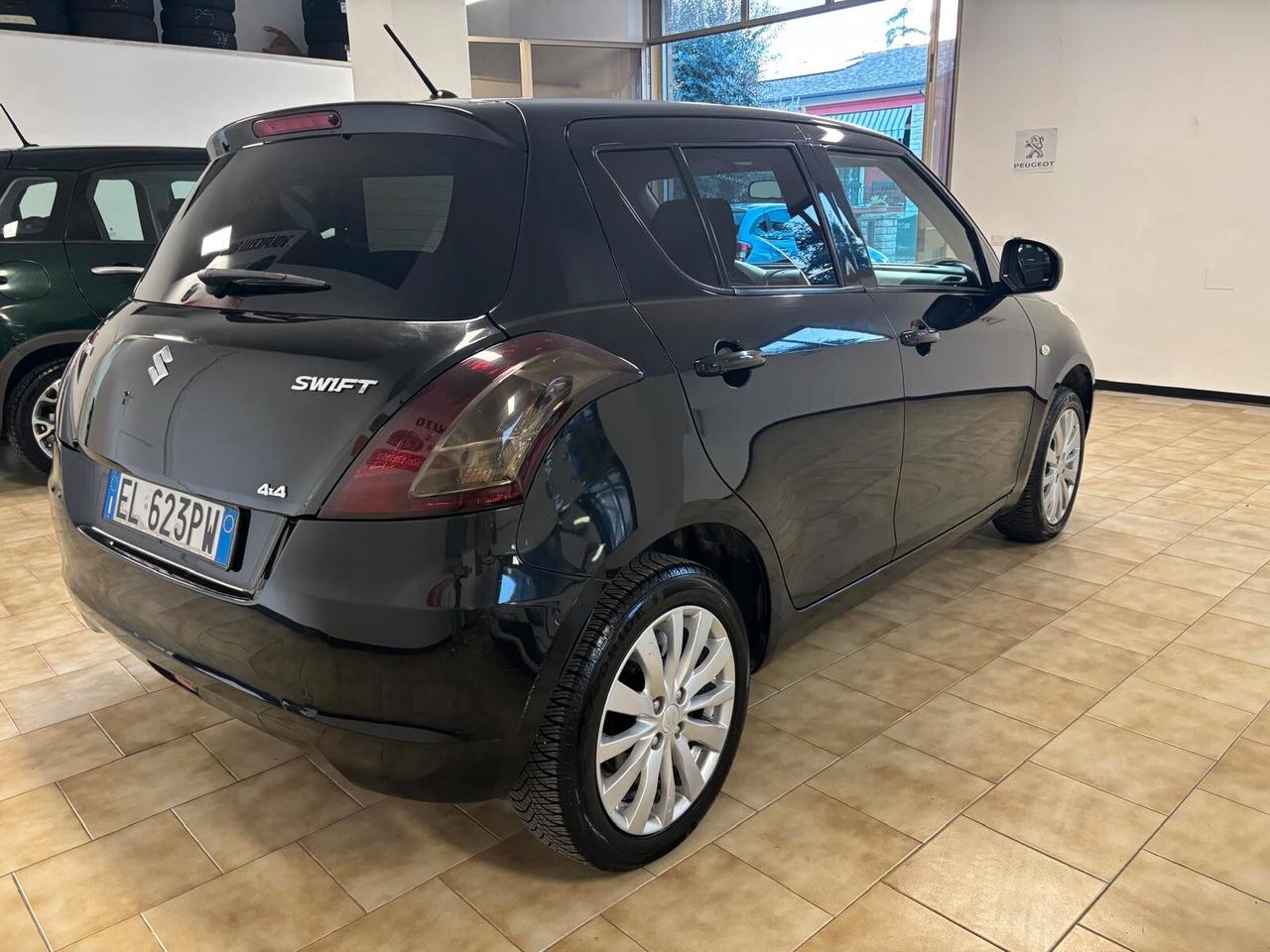 SUZUKI SWIFT ANNO 2012 BZ 1.2 4X4 ADATTA NEOPATENTATI KM 136 MILA