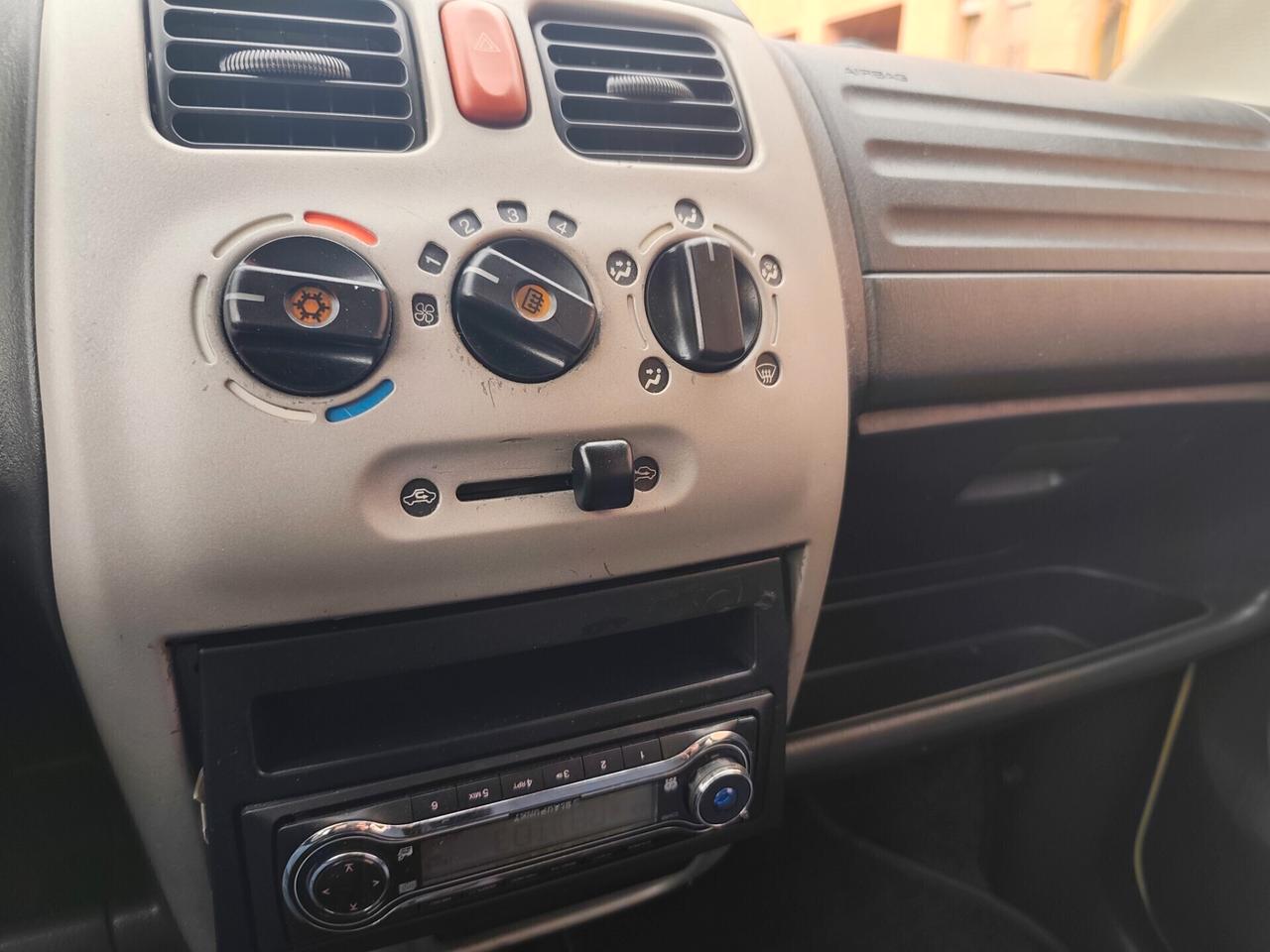 Opel Agila 1.0 Benz 48 Milà km euro 4