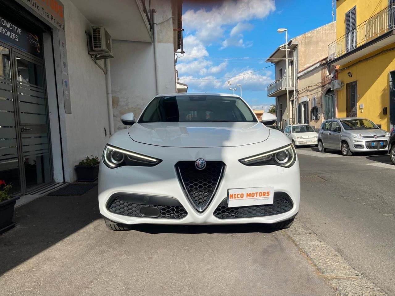 Alfa Romeo Stelvio 2.2 Turbodiesel 160 CV AT8 RWD Business