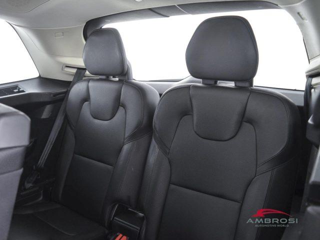 VOLVO XC90 D5 AWD Geartronic 7 posti Momentum - PER OPERATORI