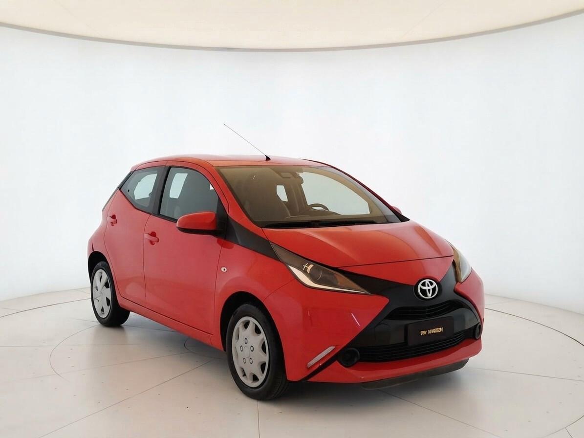 TOYOTA Aygo 1.0 69cv 5p - NEOPATENTATI