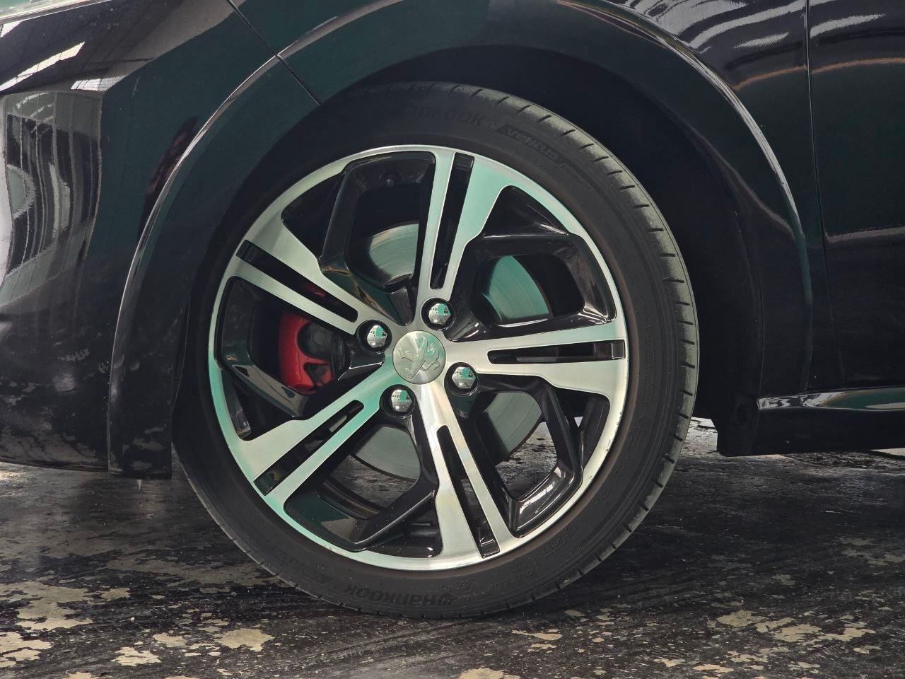 Peugeot 208 THP 208 S&S 3 porte GTi
