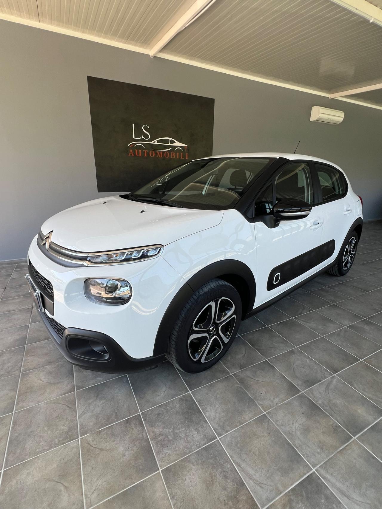 Citroen C3 PureTech 82 S&S Uptown