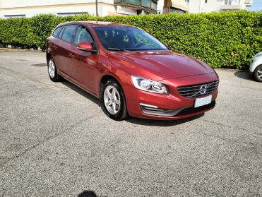 Volvo V60 D2 Geartronic R-design