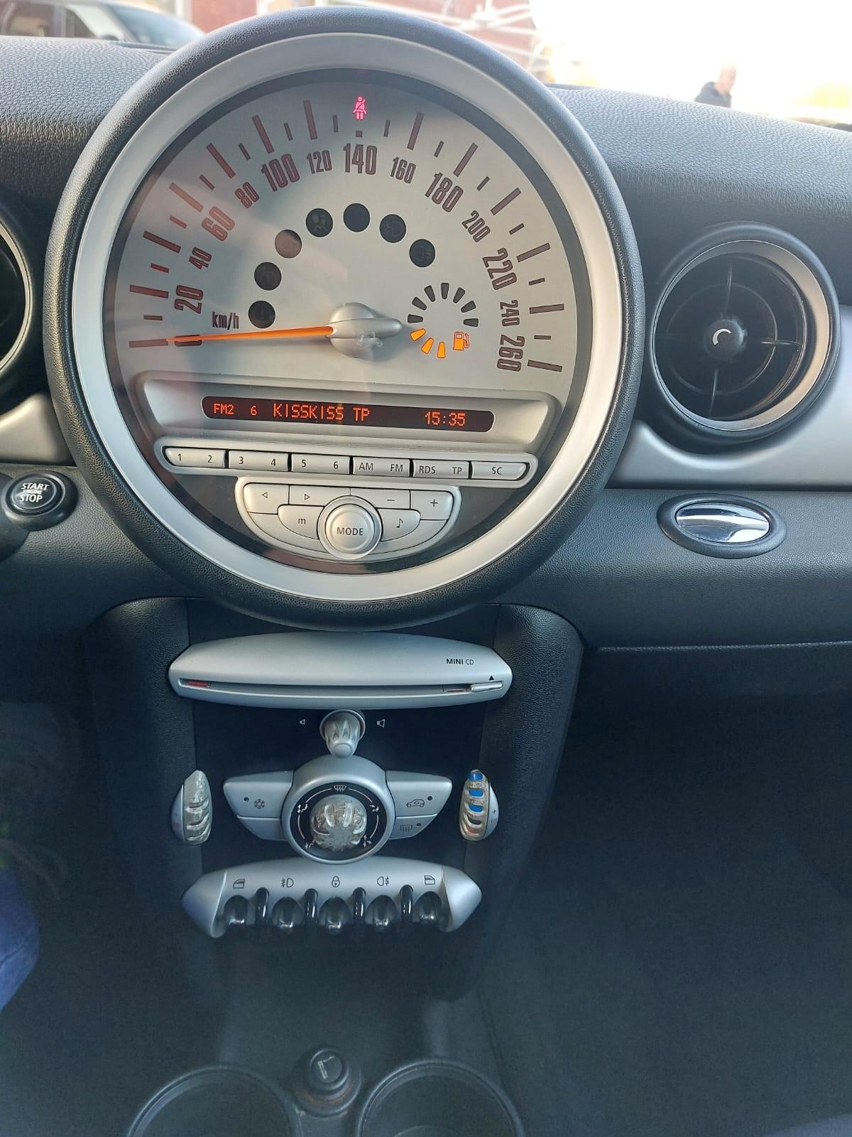 Mini 1.6 DIESEL Cooper D UNICO PROPRIETARIO