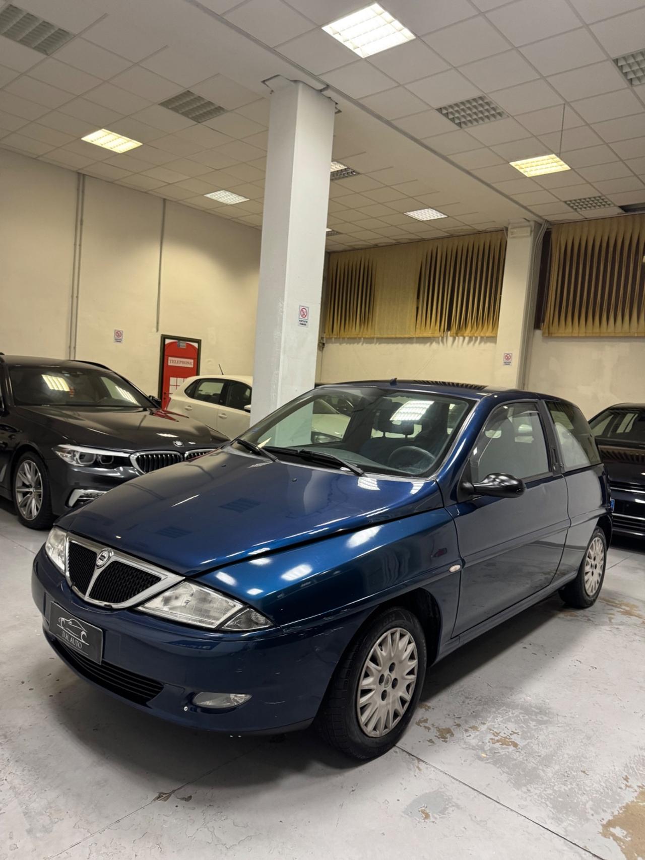 Lancia Y 1.2i 16V cat Elefantino Blu