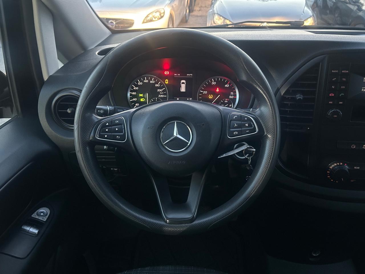 Mercedes-benz Vito 2.2 114 CDI Tourer Long 116000km