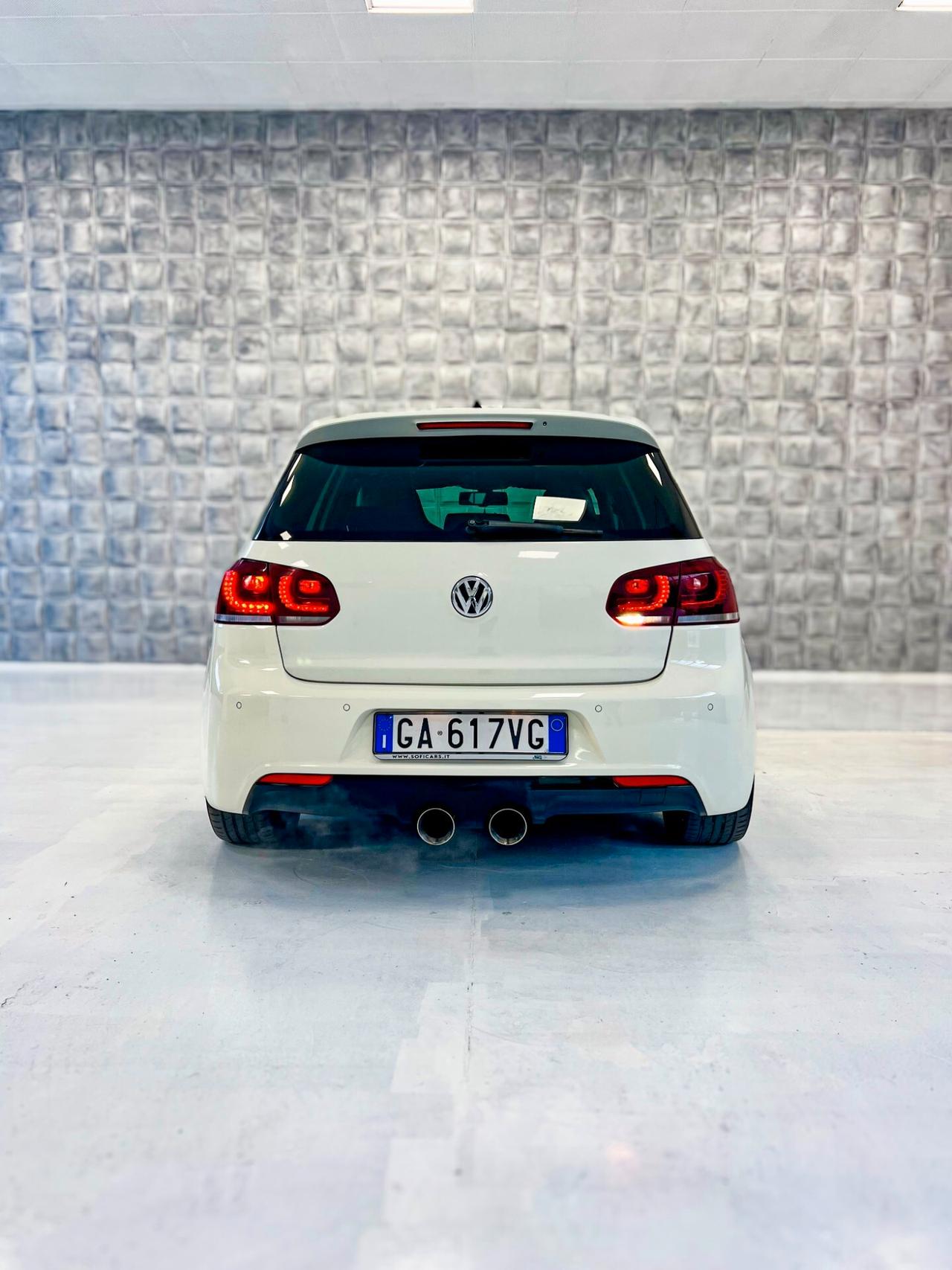 Volkswagen Golf 2.0 TSI 4mot. 5p. R