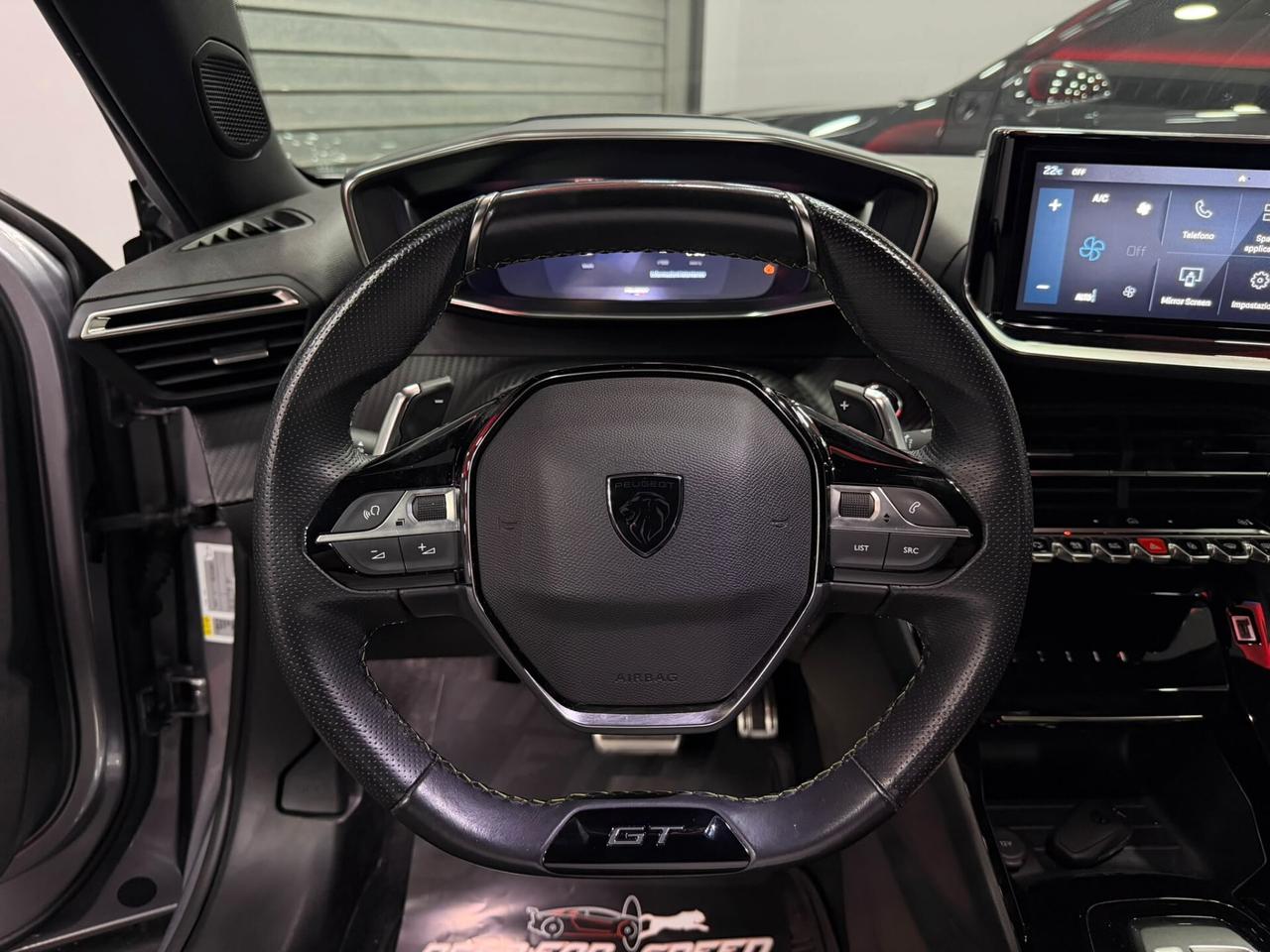 Peugeot 2008 Hybrid 136 e-DCS6 GT