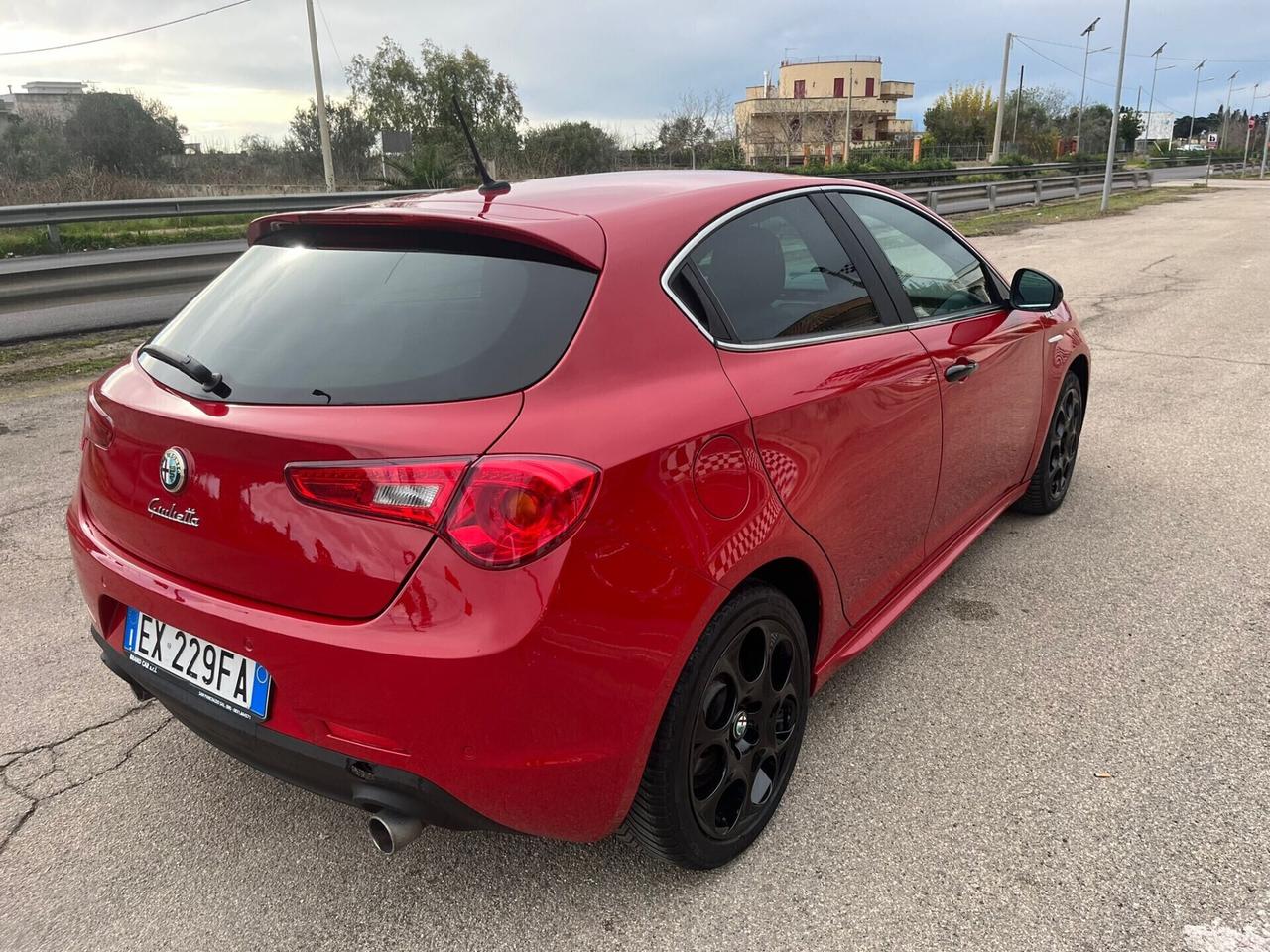 Alfa Romeo Giulietta 2.0 JTDm Q Live Sport 2014