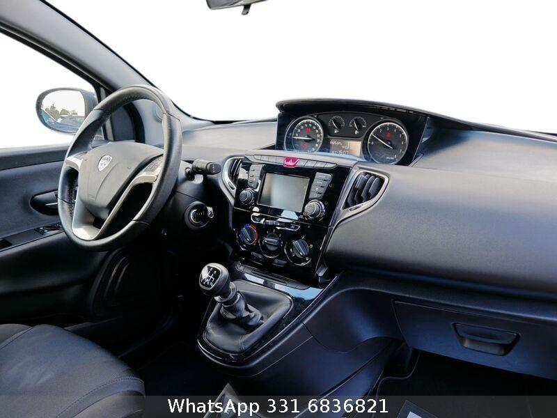 Lancia Ypsilon Ypsilon 1.0 FireFly 5 porte S&S Hybrid Ecochic Gold