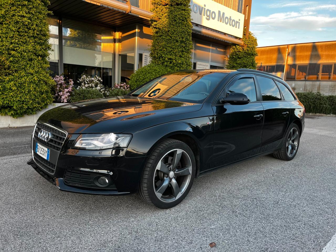 Audi A4 Avant 2.0 TDI 143CV F.AP. SLine Multitronic