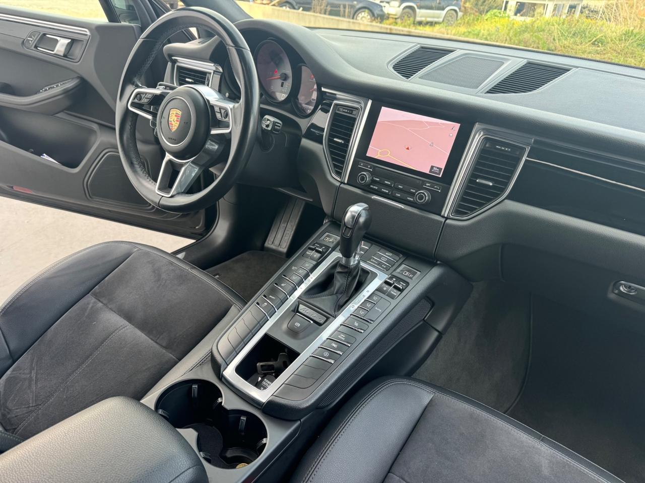 Porsche Macan 3.0 S Diesel, TETTO