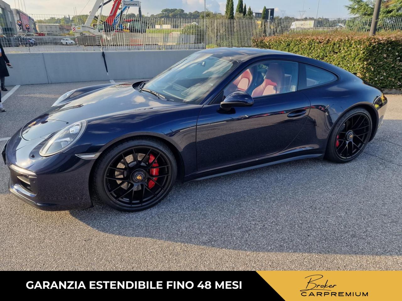 Porsche 911 3.0 Carrera 4 GTS auto