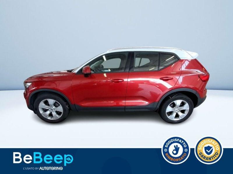Volvo XC40 2.0 D4 MOMENTUM AWD GEARTRONIC
