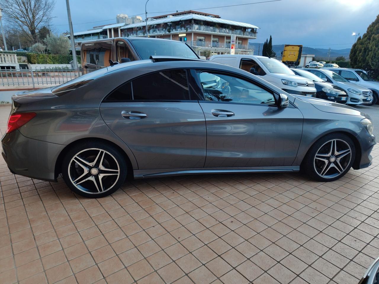 Mercedes-benz CLA 220 d 4Matic Automatic Premium