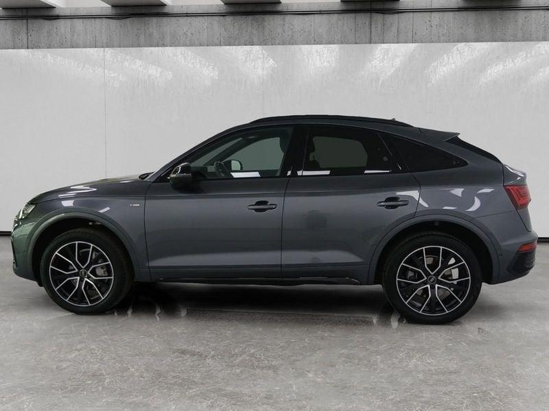 Audi Q5 Sportback 40 2.0 tdi mhev 12V Identity Black quattro s-tronic