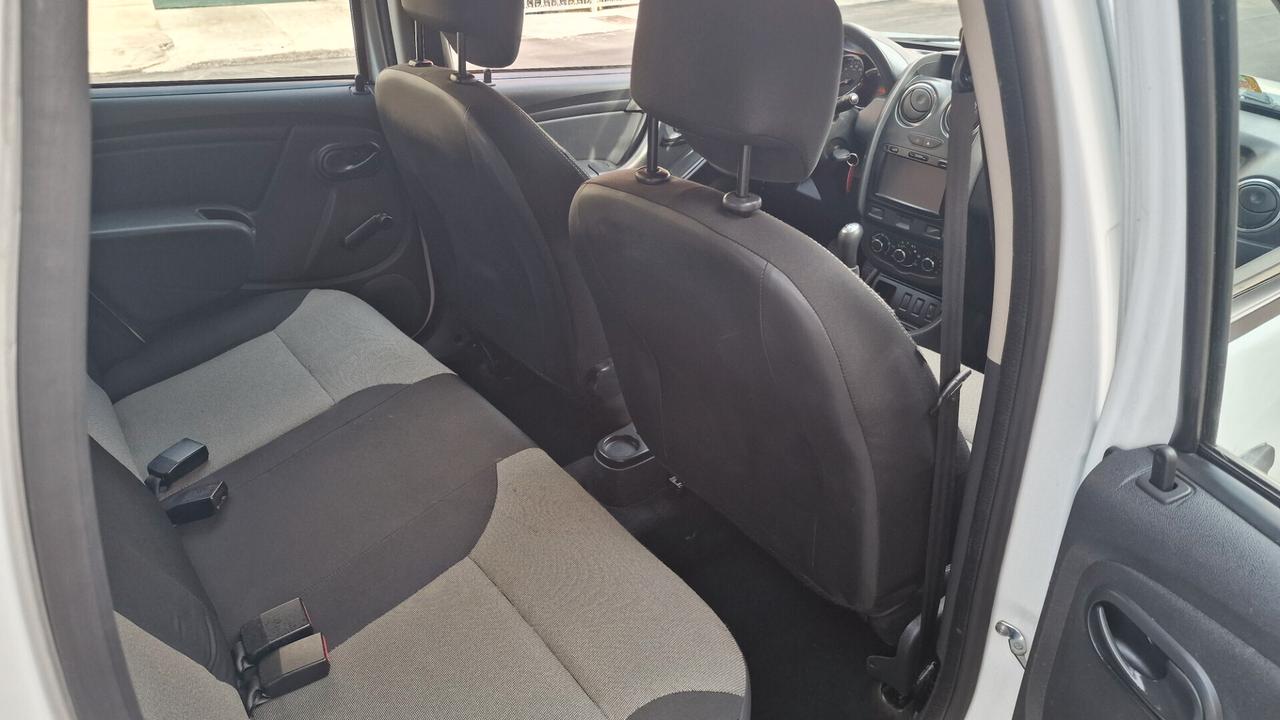 Dacia Duster 1.6 110CV 4x2 GPL navigatore