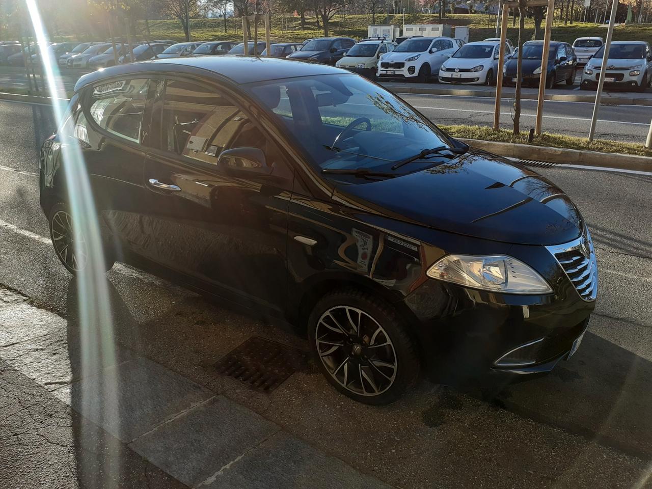 Lancia Ypsilon NEW YPSILON 1.2 BENZINA & GPL