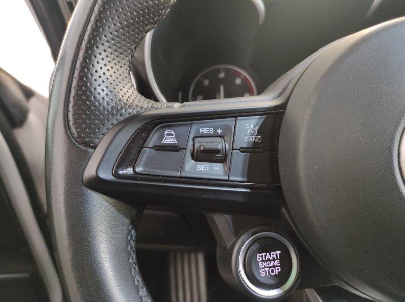 ALFA ROMEO Giulia (2016) - Giulia 2.2 Turbodiesel 160 CV AT8 Sprint