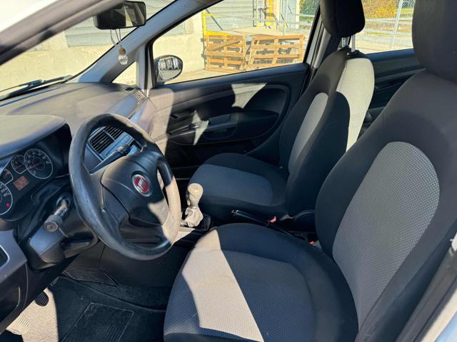 FIAT Grande Punto 1.3MJT 75CV neopatentati senza lavoro da fare