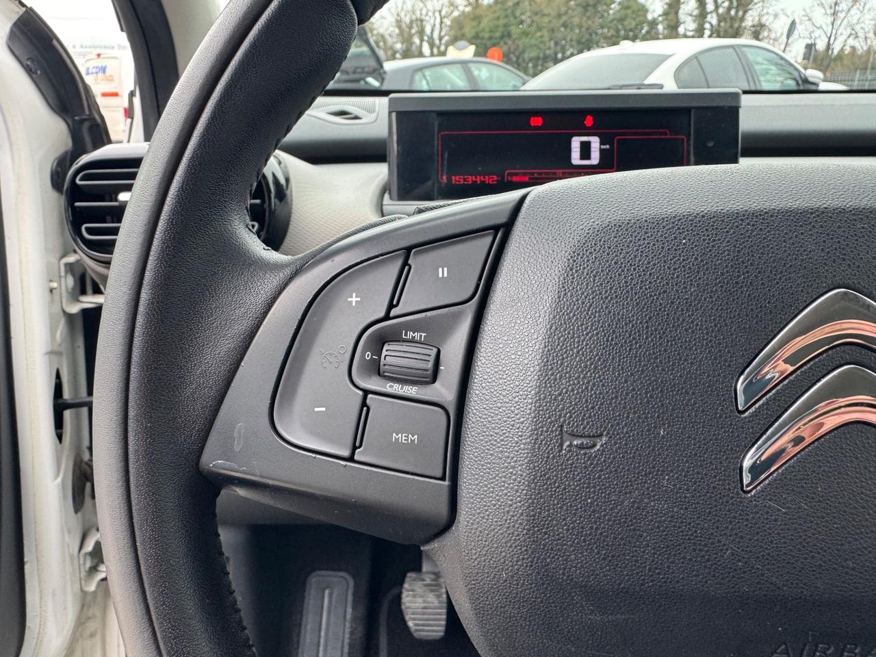 Citroen C4 Cactus BlueHDi 100 Feel NEOPATENTATI