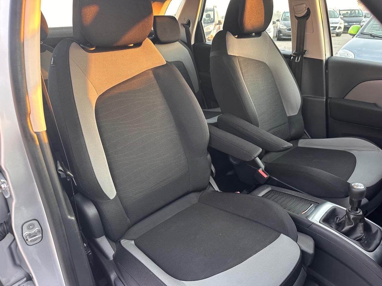 Citroen C4 Picasso 2015 1.6 Diesel 115 Exclusive
