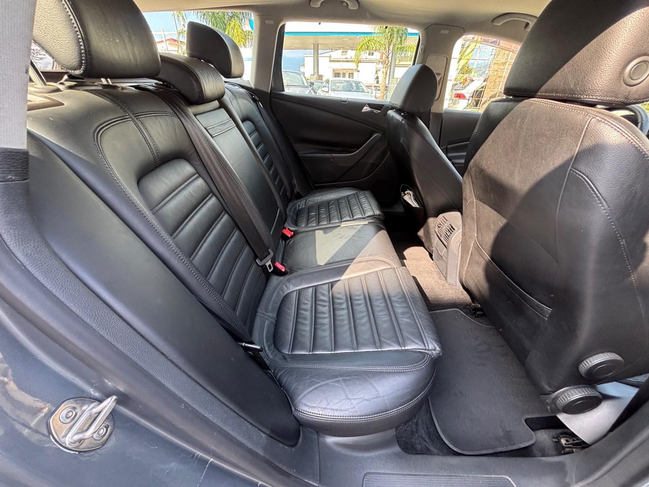 VW PASSAT 2.0 140CV VARIANT HIGHLINE 170.000KM